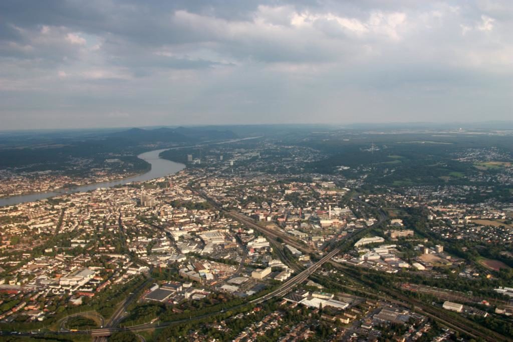 Gyrokopter.rundflug.Bonn.Bruehl.Phantasialand.Haus-am-See-BnB.Bild21